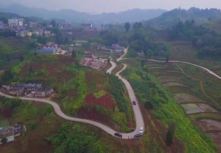 重庆永义：花椒产业推动脱贫攻坚 取得显著成果 ()